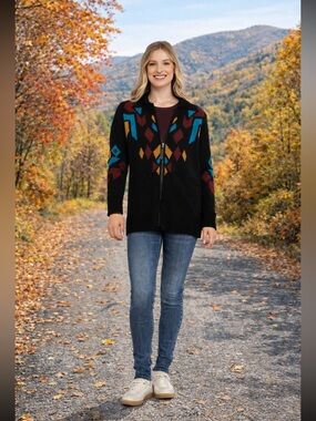 Warehouse One NWT Geometric Zip Front Cardigan size M.